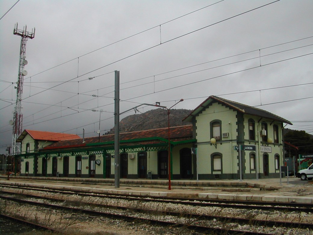 (26) Estación lado Alicante